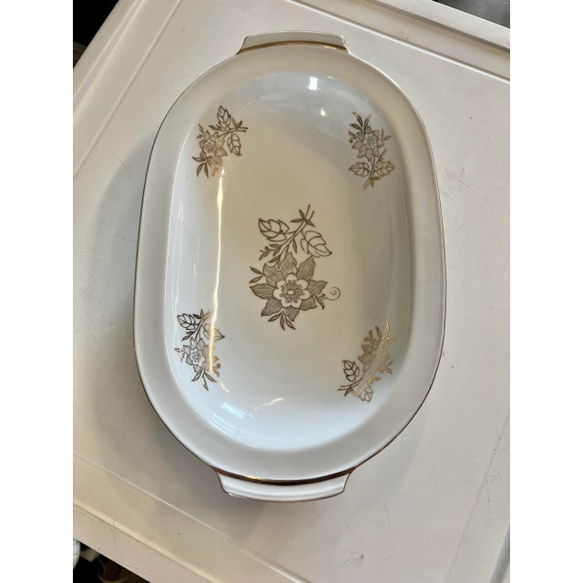 Gold 1960s Vintage Oval White & Gold Bowl For Sale - Image 8 of 8