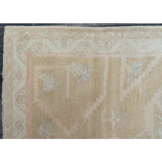 Early 21st Century Turkish Vintage Rug 5'1" x 8'10" #21320 For Sale - Image 5 of 8