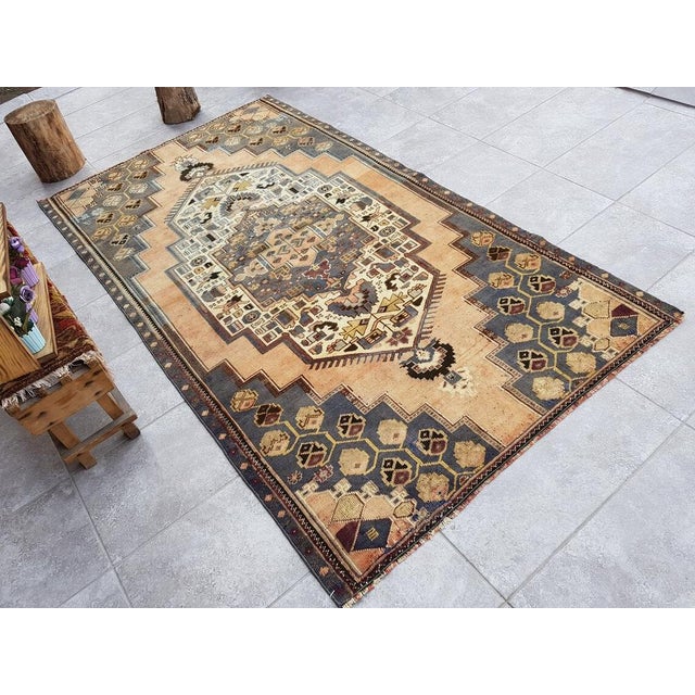 Turkish Beige Oushak Aztec Rug, 1960s For Sale - Image 9 of 11
