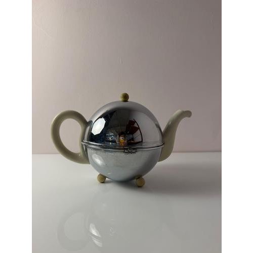Porcelain Teapot with Chrome Thermal Sleeve from Bauscher D.R.P. For Sale - Image 3 of 11