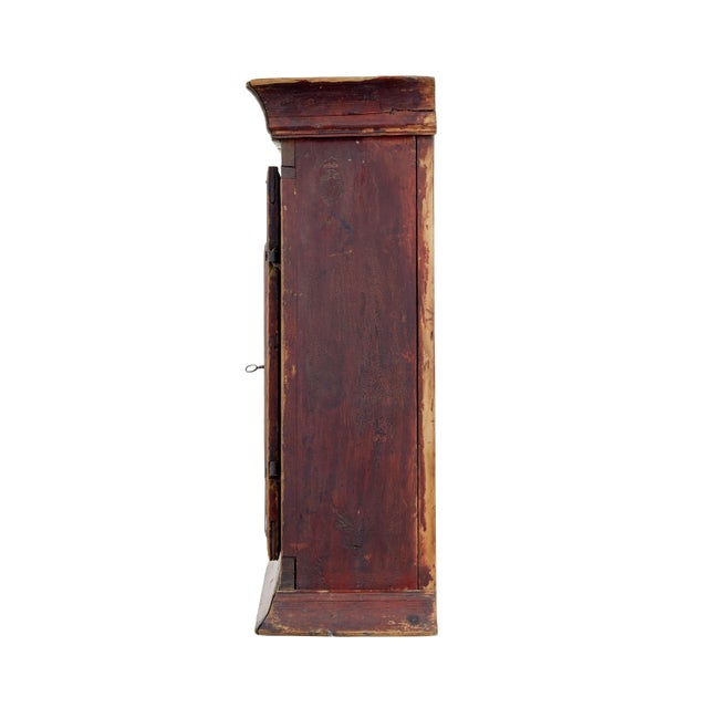 Early 19th Century Swedish Painted Pine Wall Cupboard, 1820s For Sale - Image 4 of 7