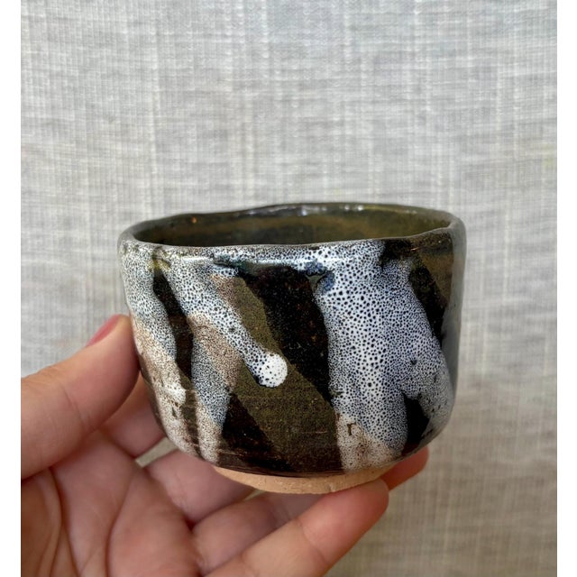 Japanese Vintage Japanese Chawan Matcha Tea Bowl, Japan, Signed - Wood-Fired Stoneware Rustic Glaze For Sale - Image 3 of 7