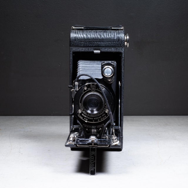 Industrial Antique "No. 1a Folding Pocket Kodak" Camera With Original Factory Box c.1926-1932 For Sale - Image 3 of 10