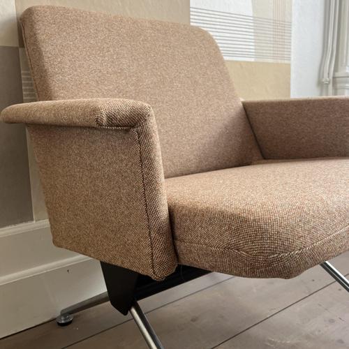 Model 1432 Armchair by André Cordemeijer for Gispen For Sale - Image 6 of 9