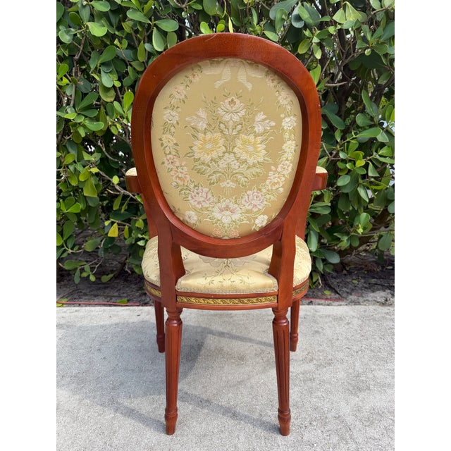 Late 20th Century Vintage Fejomi Spanish Louis XVI Style Mahogany Bergère Armchair For Sale - Image 5 of 12