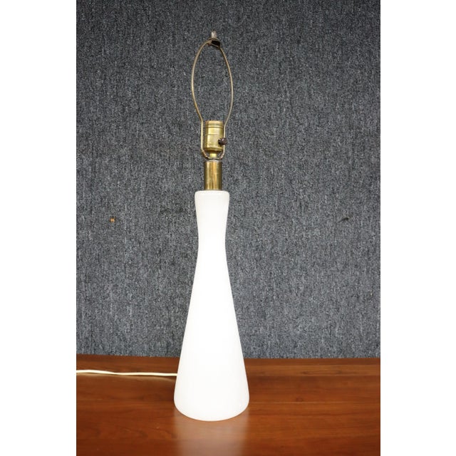 Mid Century Marble Lamp For Sale In Philadelphia - Image 6 of 6