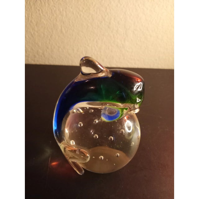 1980s Blue & Green Art Glass Dolphin on Clear Bullicante Paperweight For Sale - Image 4 of 7