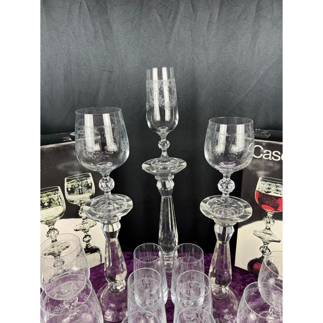 Cascade Etched Crystal Stemware • Complete 36‑Piece Service With Jewel‑Cut Sphere Stems For Sale - Image 4 of 11