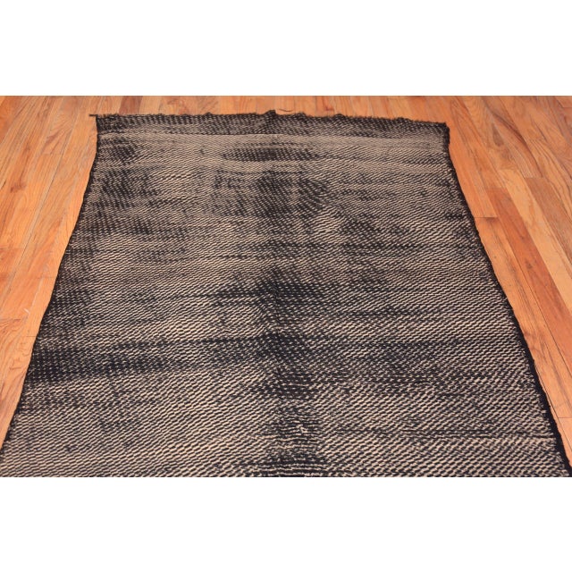 Abstract Nazmiyal Collection Vintage Gray Moroccan Rug For Sale - Image 3 of 8