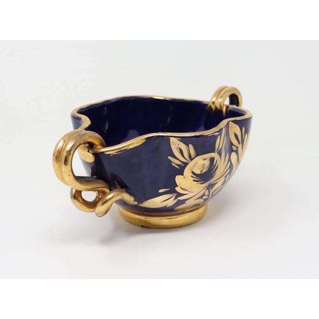 Vintage Italian Pottery Decorative Handled Bowl in Navy With Gold Decoration For Sale In Chicago - Image 6 of 15