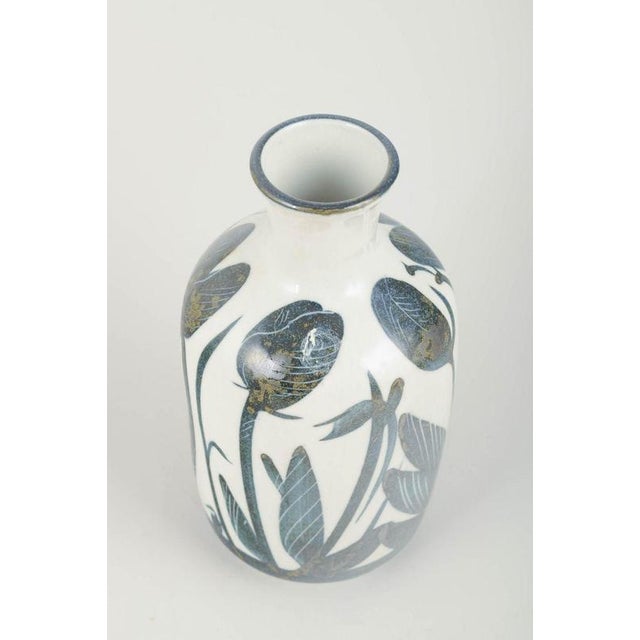 Carl-Harry Stålhane for Designhuset Unique vase, 1970s. Hand-thrown stoneware vase with a matte white base glaze and hand-...