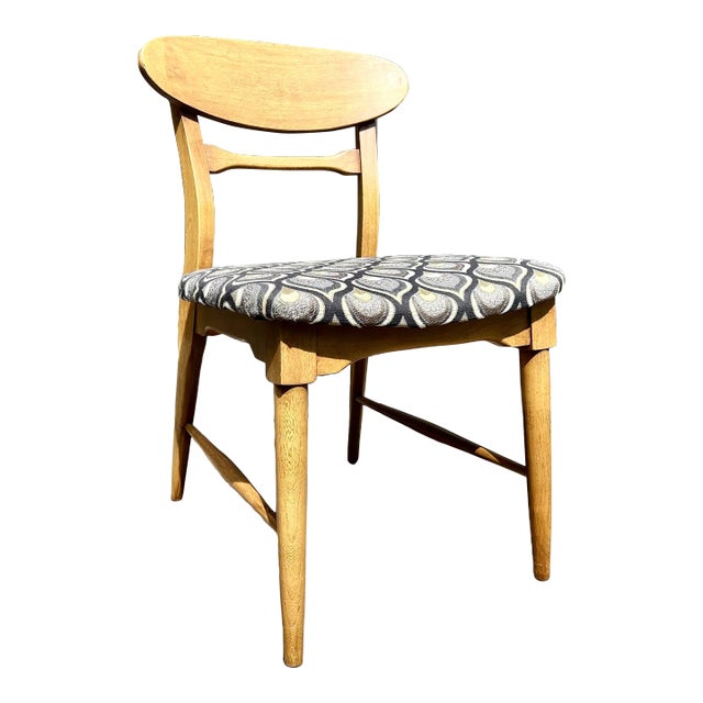 1960s Vintage Danish Modern Walnut Side Chair For Sale