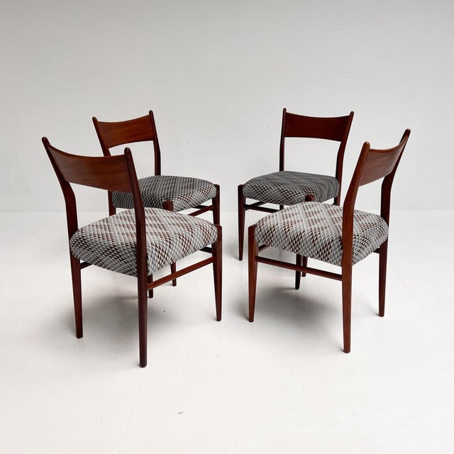 Vintage SA10 Chairs by Cees Braakman for Pastoe, 1960s, Set of 4, in Very Good conditions. Designed 1960 to 1969 This...