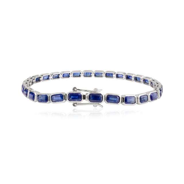 12.81 CRT Natural Sapphire Bracelet in 18k Solid White Gold Bezel Setting For Sale In New York - Image 6 of 11