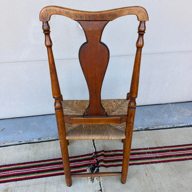 Antique Hudson Valley of New York, Queen Anne Turned Side Chair With Rush Seat, 18th Century For Sale - Image 15 of 18