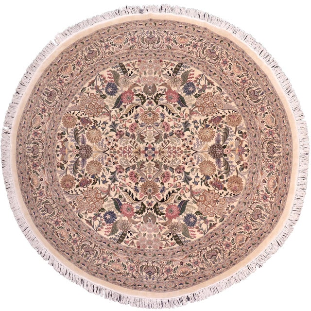 Shabby Chic 1990's Floral Pak-Persian Beige/Pink Wool Round Rug- 8'10'' X 9'1'' For Sale - Image 9 of 9