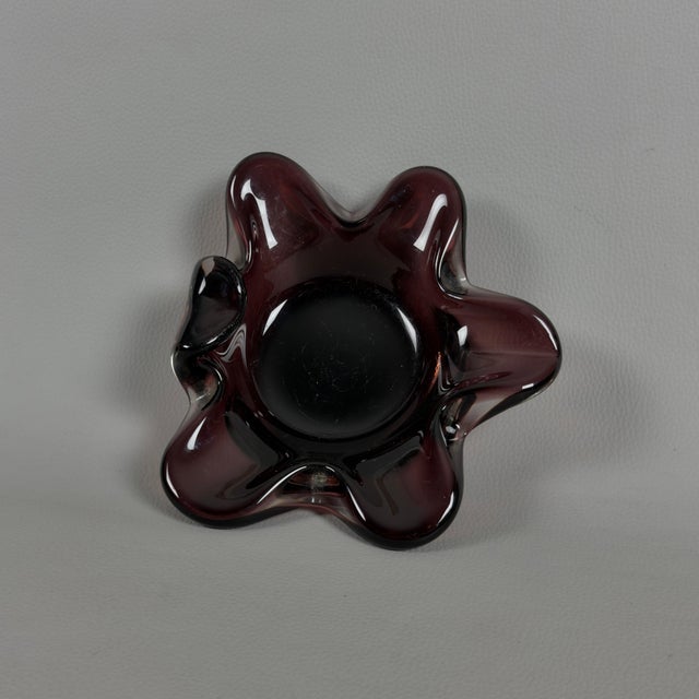 1970s Modernist Bordeaux Murano Glass Centerpiece, 1970s For Sale - Image 5 of 10