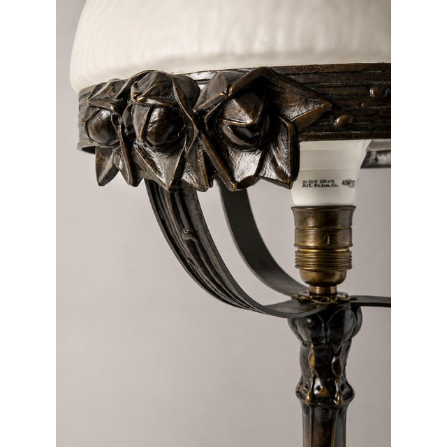 Model 3652 Table Lamp in Brass and Crocodile Glass by Alice Nordin for Arvid Böhlmarks, 1890s For Sale - Image 6 of 10