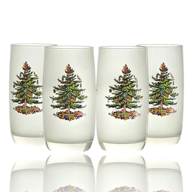 Spode Christmas Tumblers, Spode Christmas, Spode Drinking Glasses Measurements: 6"H x 2.875"W x 2.875"D Age: Late 20th...