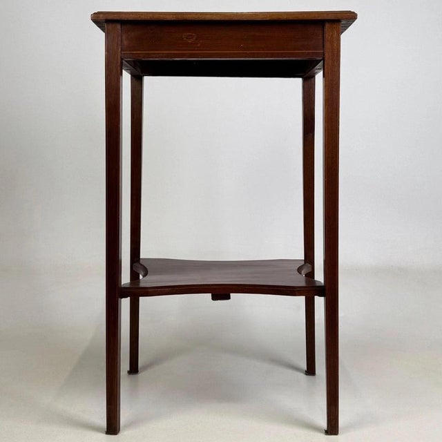 Antique Early 20th Century English Edwardian Mahogany Side Table For Sale - Image 6 of 11