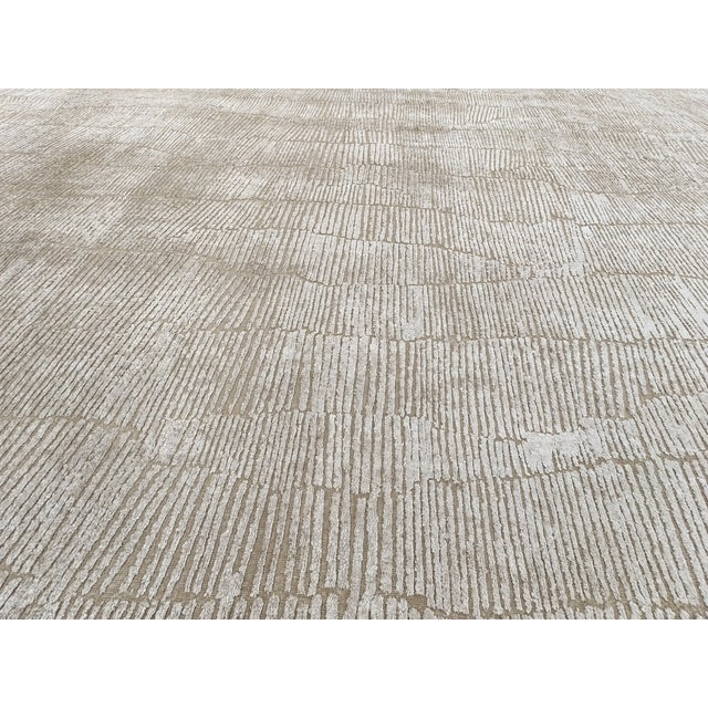 Rh Lasya Silk & Wool Rug – 12' × 15' Sand | Hand-Knotted Silk & Wool For Sale - Image 17 of 18