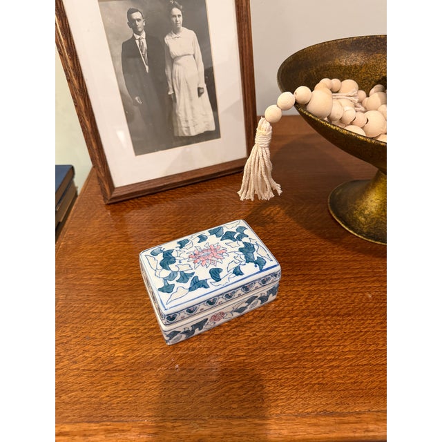 Vintage Chinoiserie Porcelain Box With Lid, Pink & Blue Lotus Motif For Sale - Image 4 of 5