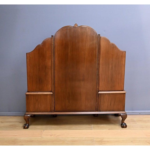 Chippendale Style Walnut Dressing Table, England, 1930s For Sale - Image 16 of 17