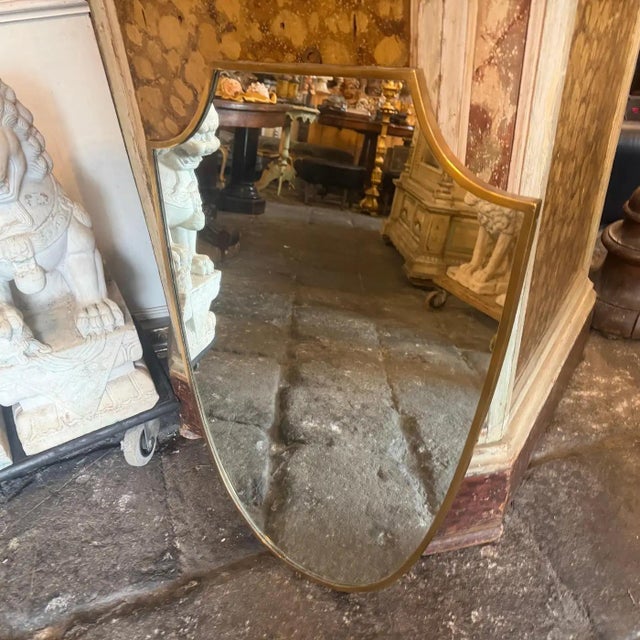 1950s 1950s Gio Ponti Style Mid-Century Modern Brass Shield Italian Wall Mirror For Sale - Image 5 of 14