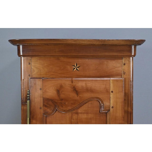 Wood Late 19th Century Louis XV Standing Man in Cherrywood For Sale - Image 7 of 18