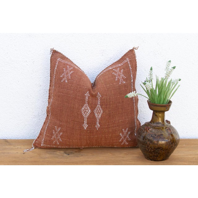 Copper Clay Diamond Cactus Silk Moroccan Pillow For Sale - Image 8 of 8