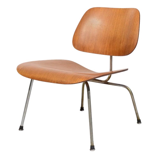 Charles and Ray Eames Walnut LCM Lounge Chair by Herman Miller For Sale