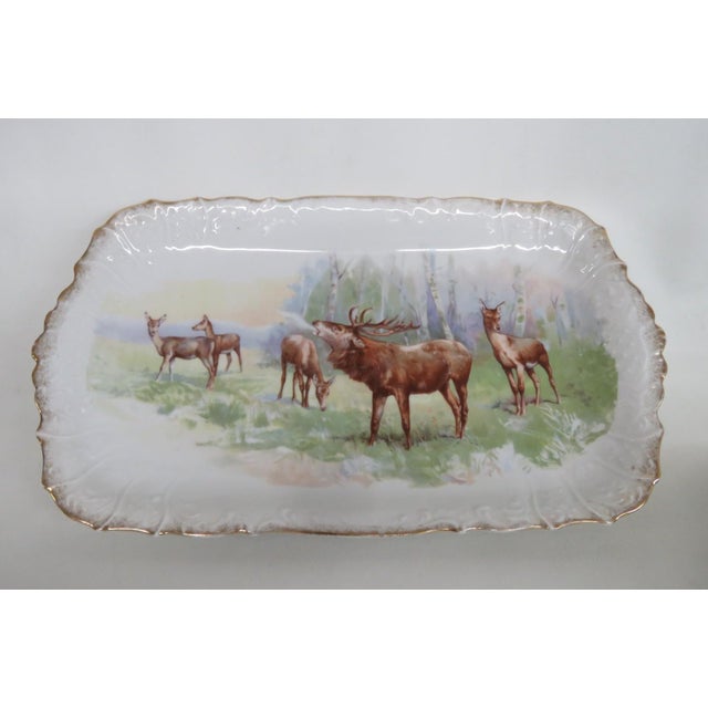 This stunning Set of 8 Plates is made out of porcelain. This gorgeous set is decorated with various wildlife motifs framed...