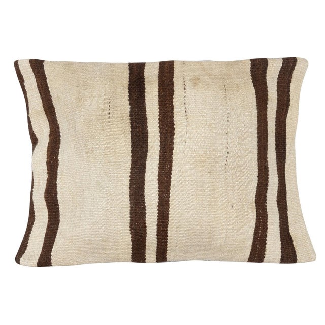 Bring history and warmth into your home with this vintage handmade hemp cushion cover set. This pair of cushion covers is...