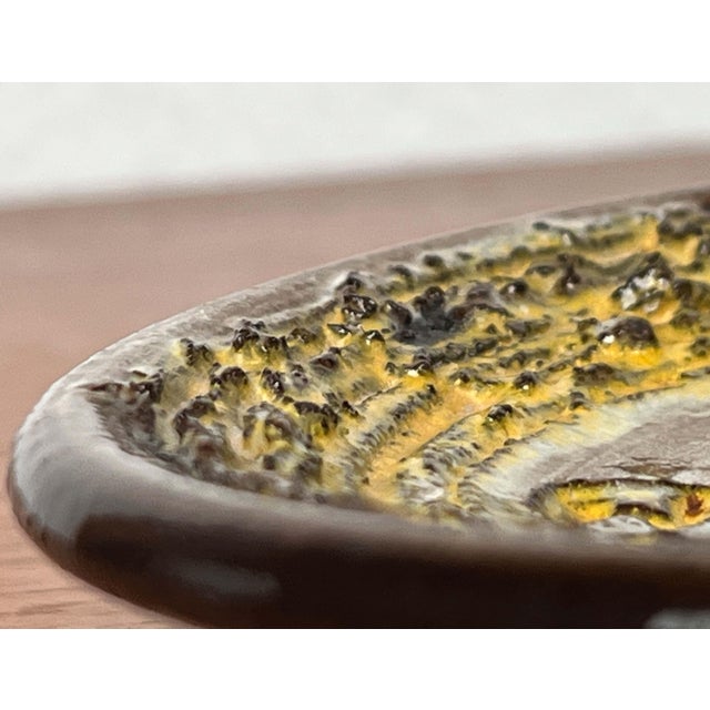 Ceramic Mid-Century Modern Small Studio Pottery Wall Plate from Glit Lava, Iceland, 1960s For Sale - Image 7 of 12