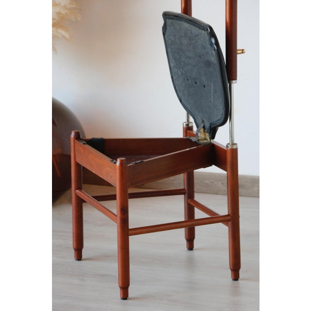Vintage Italian Valet Stand Chair by Fratelli Reguitti, 1960s For Sale - Image 18 of 18