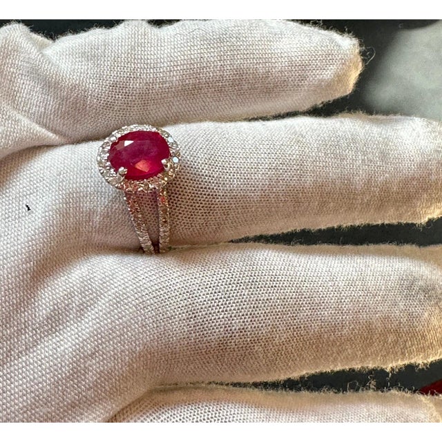 2010s 2.5 Carat Oval Treated Ruby & 2 ct Diamond Ring 14 Karat White Gold Size 7.25 For Sale - Image 5 of 18
