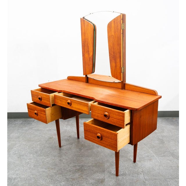 Mid Century Danish Modern Vanity Chest Dresser Teak Adjustable Mirror 5 Drawers For Sale - Image 10 of 12