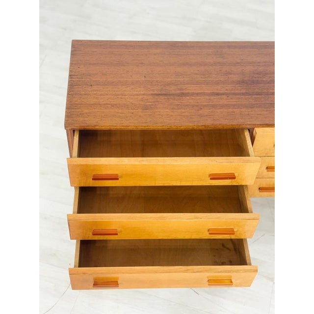 Vintage Chest of Drawers For Sale - Image 4 of 11