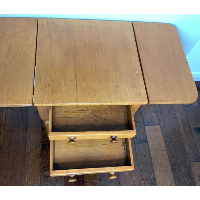 Late 19th Century Small Dropleaf Pine Side Table For Sale In Los Angeles - Image 6 of 11