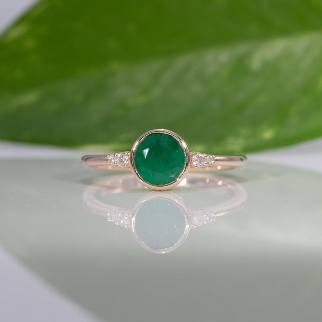 2020s Zambian Emerald Ring With Earth-Mined Diamond Accents in Solid 14k Gold, 6mm, Size 6.75 For Sale - Image 5 of 9