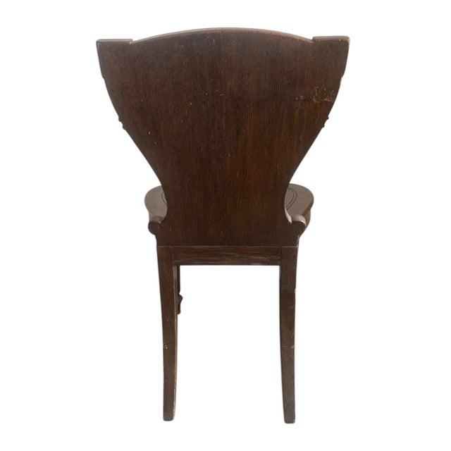 1950s English Oak Hall Chair With Heraldic Carved Crest For Sale - Image 4 of 9