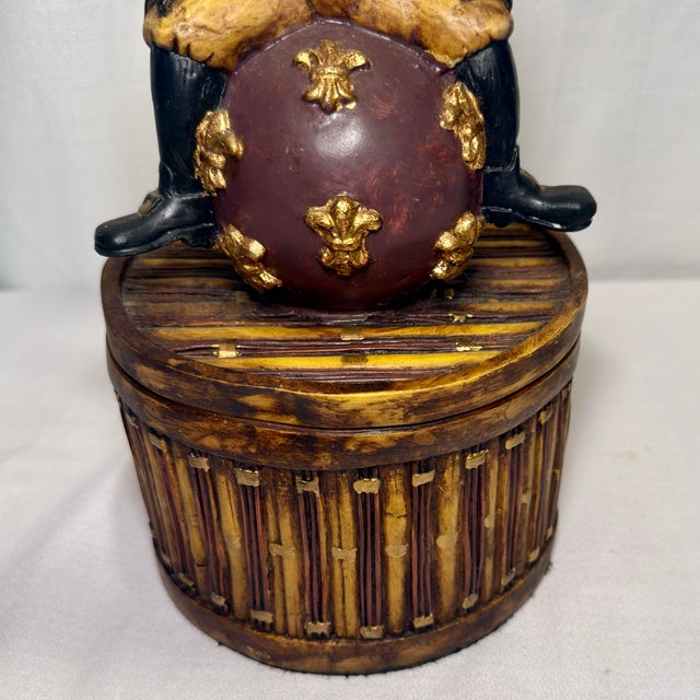 Vintage Maitland Smith Style Singerie Monkey Bellhop Table Lamp For Sale In Mobile - Image 6 of 12