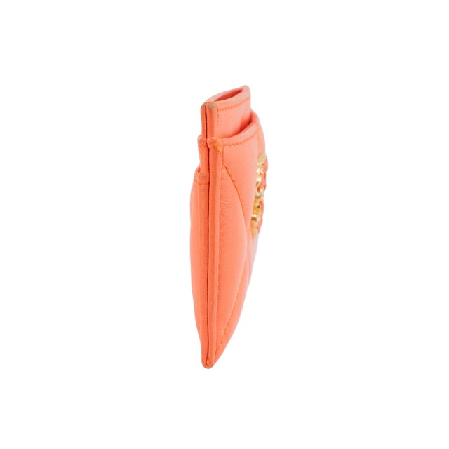Modern Chanel Coco Orange Lambskin 19 Quilted CC Card Holder Wallet For Sale - Image 3 of 9