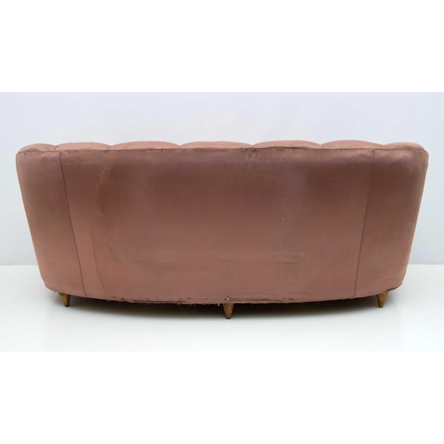 Pink Mid-Century Modern Italian Curved Sofa by Gio Ponti for Casa E Giardino, 1936 For Sale - Image 8 of 10