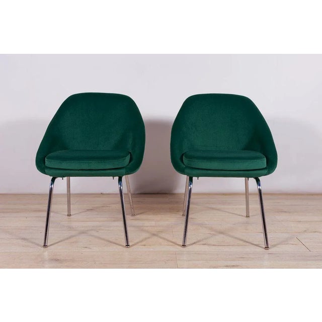 Set of Small Chrome and Fabric Armchairs, 1960s For Sale - Image 4 of 17