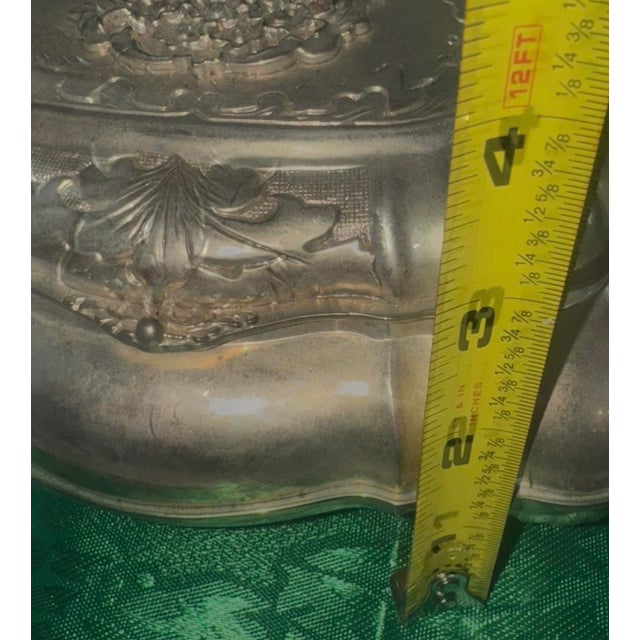 Traditional Intage Silver-Tone Floral Trinket Jewelry Box For Sale - Image 3 of 7