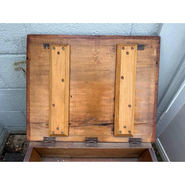 Antique Early American Primitive Style Muler Blanket Chest With Drawers. For Sale - Image 10 of 17