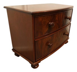 Example of Sapele Dressers and Chests of Drawers