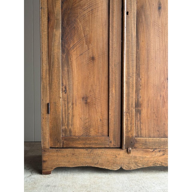 Antique Pine Cupboard Cabinet With Carved Crest For Sale In Greensboro - Image 6 of 18