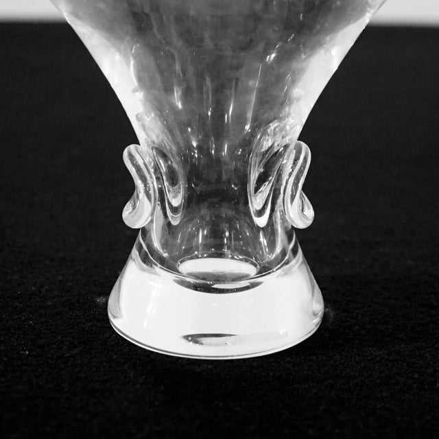 Glass Mid Century Modern Steuben Art Glass Flared Crystal Bowl with Pinched Base 20th Century For Sale - Image 7 of 8
